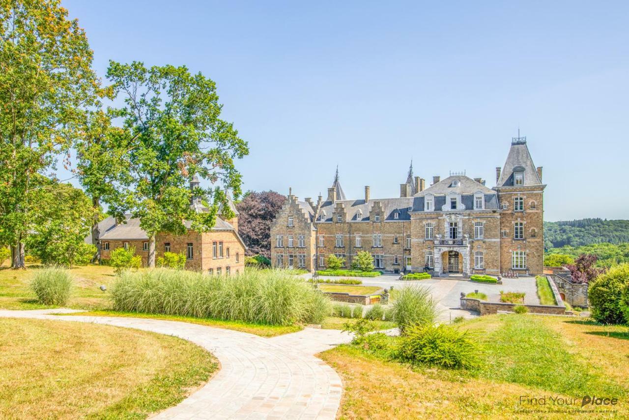 Domaine De Ronchinne - Maison Du Jardinier Maillen Exterior photo